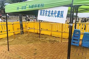 预测下这场能拿多少分？客场氛围拉满 克莱赛前练习单打中投